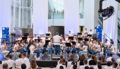 A Banda Xuvenil da Agrupacin Musical do Rosal actuou na cidade da cultura no IV Festival de Bandas Infants e Xuvens