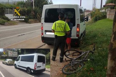 La Guardia Civil estrena la furgoneta camuflada en la red viaria de la provincia de Pontevedra