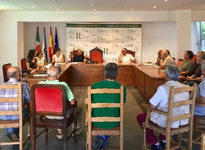 Reunin do goberno municipal do Rosal coas comunidades de montes