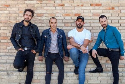 The Pretty Shirts presentan -Memories-