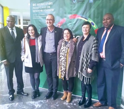 Tomio no Foro da Cooperacin Municipalista da Lusofona, que se celebra en Santiago
