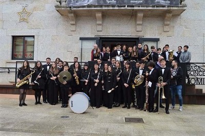 Tomio agradece a labor da Agrupacin Musical de Goin, gaadora de dous premios no ltimo Certame de Bandas Populares