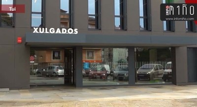 O presidente da Xunta inaugurou o novo edificio xudicial de Tui   