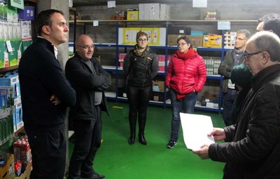 O Concello de Tui entregou a SOS Tomio Baixo Mio 1.600 alimentos froito das doazn realizadas a cambio do calendario da Eurocidade