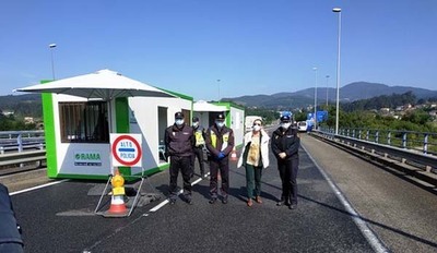 Maica Larriba visita as instalaci�ns do posto do control fronteirizo en Tui
