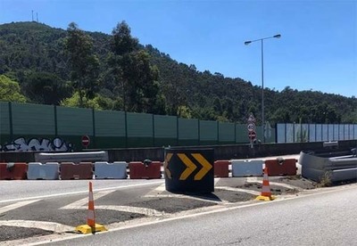 AVISO: Interdito acesso  A28 sentido Cerveira-Viana