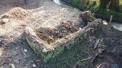 A asociacin de Muieiros do ro Tripes traballa para restaurar o Muo do Maoco(Tui), o mis antigo do Tripes