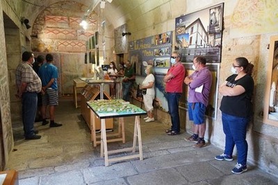 O patrimonio das parroquias tudenses centra a exposicin -Prdete polo rural-