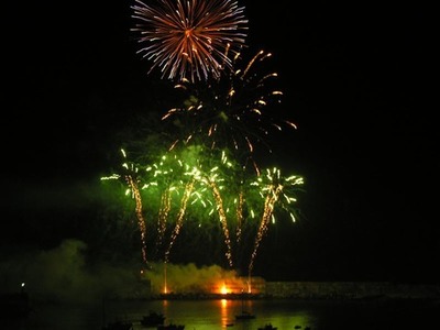ESPECIAL FUEGOS DE ARTIFICIO - FESTAS DO MONTE 2010