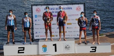 Miguel Fernndez Castan y Jos Julin Becerro, debutan con una victoria de prestigio en el Descenso Internacional del Mio