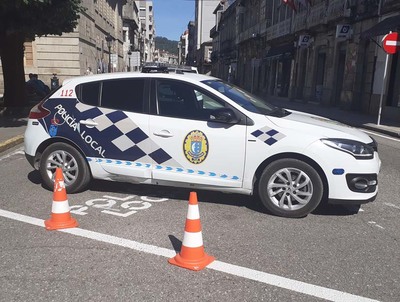 A Polica Local interveu nunha festa privada na madrugada do sbado, rexistrou unha alcoholemia positiva e propuxo das sancins polo non uso da mscara