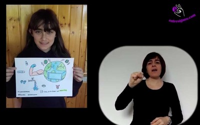 Cativos e cativas de Tomio dobran a cancin -Hroes- de Kiko Bea, con lingua de signos