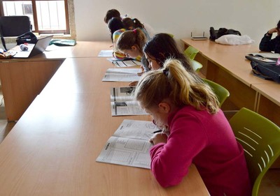 O programa EncaixaT presntase  comunidade educativa no Consello Escolar Municipal de Tomio