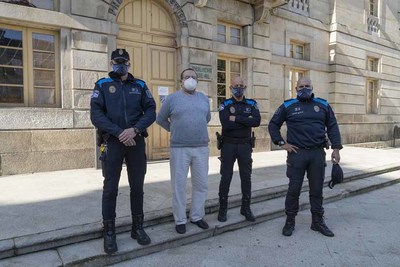 Catro axentes de Tui condecorados coa Medalla ao Mrito da Polica Local
