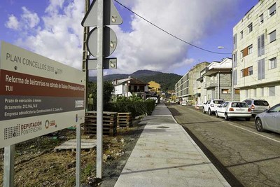 Cortes puntuais na circulacin na ra Coln por obras
