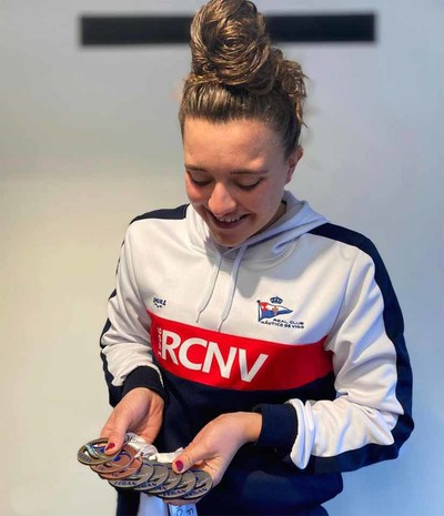 Lluvia de medallas para la nadadora guardesa Rosala Soler