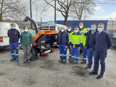 O concello de Tui adquiriu unha biotrituradora coma paso previo  creacin dun Punto Verde Municipal