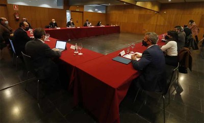La Xunta garantiza 50 millones de euros para su segundo plan de rescate a autnomos, microempresas y hostelera
