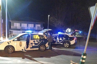 Un dispositivo de Polica local velar polo cumprimento das novas medidas de restricin esta fin de semana en Tomio