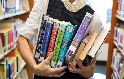Biblioteca vai a Casa em Valena Biblioteca  sua Porta, o Novo Servio de Entregas de Livros ao Domiclio
