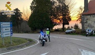 La Guardia Civil aborta una concentracin ilegal de coches y detecta conducciones imprudentes en la Subida a La Valga (Santa Mara de Oia)