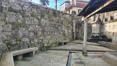 O Concello de Tui est a realizar labores de mantemento e conservacin no Paseo Fluvial