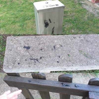 O parque infantil do Montio obxecto de actos vandlicos s poucas horas de rematar a sa reparacin