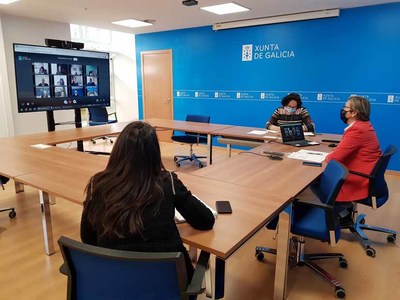 A Xunta traslada  frota de palangre galega un informe xurdico que tacha de arbitrario o veto do goberno central  comercializacin do marraxo