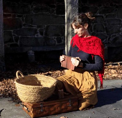 O Rosal viaxar pola Galicia mxica este 17 de abril da man de Marta Ortiz