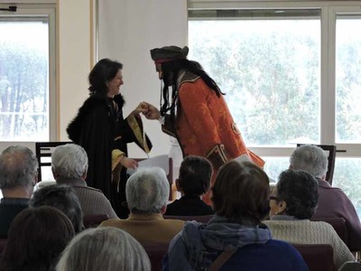 Boda Solidaria de Mara Salinas y Berto Pirata (Elefantes de Papel)