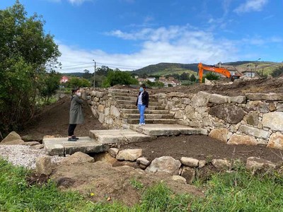 Recuperada unha antiga mina de auga nas obras de creacin do ecoparque Campo Novo