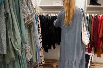 Los bonos descuento de la Xunta de Galicia para realizar compras en el comercio de proximidad pueden descargarse a partir de este lunes
