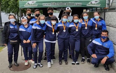 El Club Remo Tui logra una medalla de oro, una plata y dos cuartos puestos en la Copa Primavera