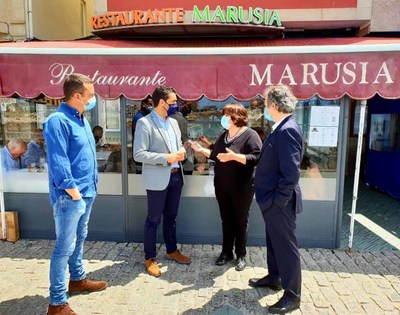 A Xunta destina 320.000 en axudas a 40 establecementos de hostalara do sur da provincia de Pontevedra para acondicionar as terrazas e favorecer as vendas a domicilio