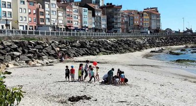 Nenos e nenas da Guarda participaron en -A flote en Igualdade-