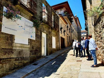 Luis Lpez anima aos propietarios de edificios do casco histrico de Tui a ofertar a sa venda  Xunta para destinalos a rehabilitacin e alugueiro social 