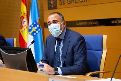 La autocita para ser vacunado de la covid-19 puesta en marcha por la Xunta arranca la semana que viene con los Erasmus y las personas mayores de 50 aos