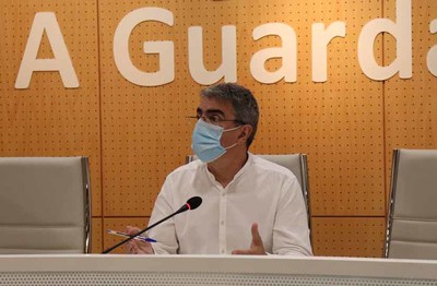 O Partido Popular da Guarda incita ao goberno local a incumprir a lei de contratos