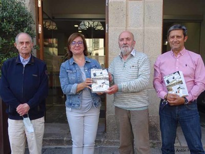 Presentacin do libro -Pxinas da Guarda-