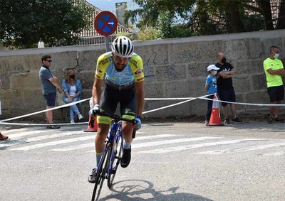 El Team Oiense Turonia Maglia cuaj una gran actuacin en Vigo