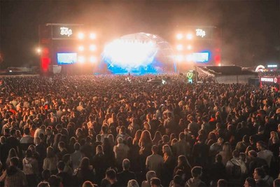 Vilar de Mouros 2022 com Placebo, Limp Bizkit, Iggy Pop, Bauhaus, Suede, Wolfmoth-er, Hoobastank, Battles e Gary Numan, entre muitos outros