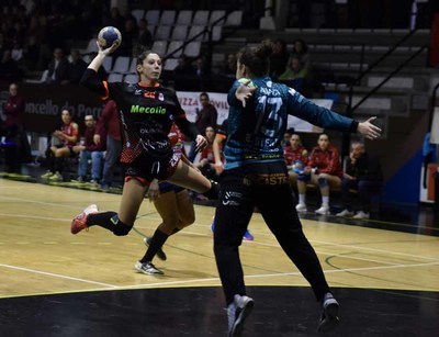 Un derbi para apuntalar la preparacin