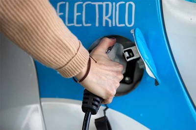 La Xunta abre el plazo para solicitar las ayudas para la adquisicin de vehculos elctricos y la implantacin de infraestructuras de recarga