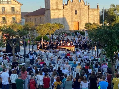 As Festas de Outuno e do Pilar encheron O Rosal durante a ponte 