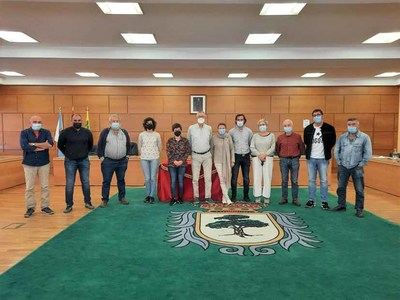 O equipo de goberno do Concello do Rosal visita Carballo para intercambiar experiencias sobre iniciativas locais