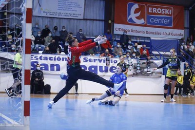 El Mecalia Atltico Guards sucumbe frente a Bera Bera (26-33)