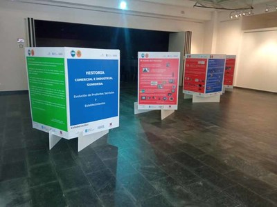 Acigu CCA inaugura en A Guarda la Exposicin Historia Comercial e Industrial Guardesa