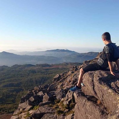Daniel Fernndez Cerzn realiza el 11 de diciembre el -reto 6 cimas 1 juguete-