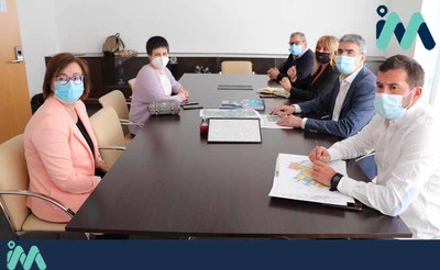 -Suelo empresarial- participar en una reunin con el sector empresarial de A Guarda y O Rosal para evaluar la demanda real de suelo industrial