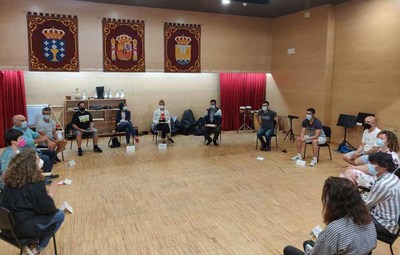O Rosal pecha un ano -Cocreando Sociedade-